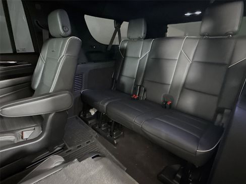 Used 2023 Cadillac Escalade ESV Sport w/ LPO, ONYX Package image 18