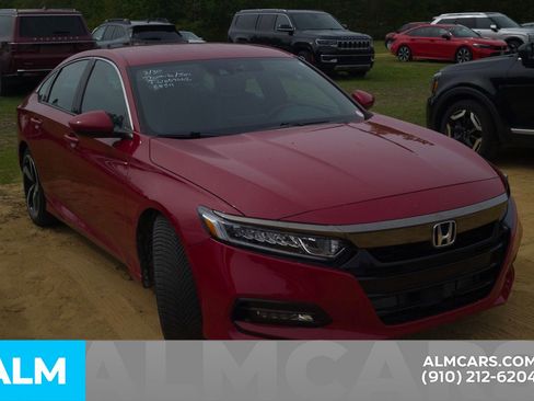 Used 2019 Honda Accord Sport image 18