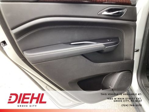 Used 2016 Cadillac SRX Luxury w/ Driver Awareness Package AWD/4WD image 9
