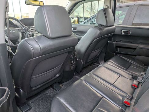 Used 2014 Honda Pilot Touring image 17