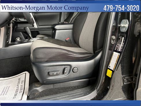 Used 2023 Toyota 4Runner SR5 AWD/4WD image 17