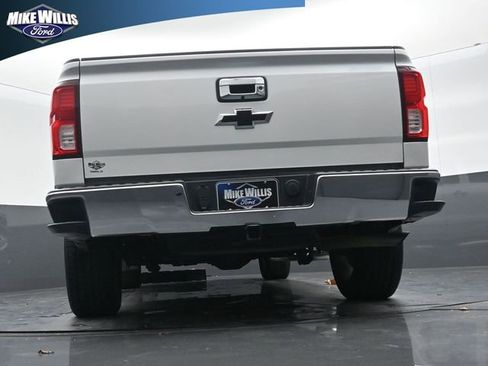 Used 2018 Chevrolet Silverado 1500 LTZ w/ Texas Edition image 22