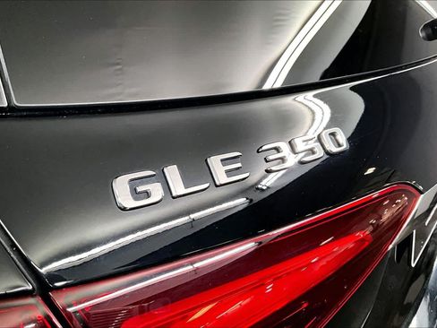 Used 2024 Mercedes-Benz GLE 350 4MATIC image 10