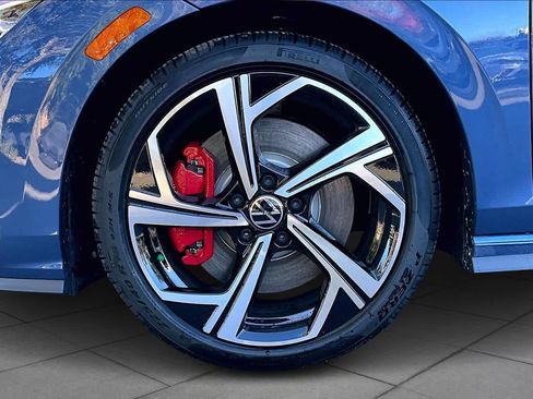 New 2026 Volkswagen GTI SE FWD image 11