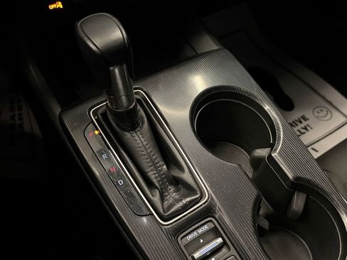 Used 2022 Honda Civic Sport image 16