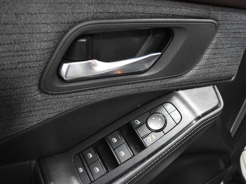 Certified 2023 Nissan Rogue SV AWD/4WD image 15