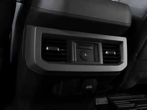 Used 2024 Ford F250 Lariat w/ Lariat Ultimate Package image 27