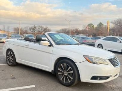 Used 2011 Chrysler 200 S