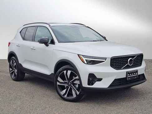 New 2026 Volvo XC40 B5 Plus w/ Protection Package Premier image 1