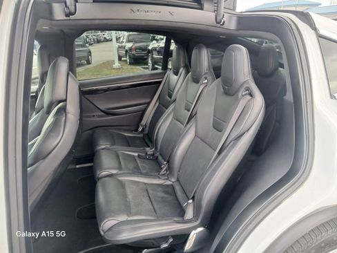 Used 2016 Tesla Model X 75D image 12