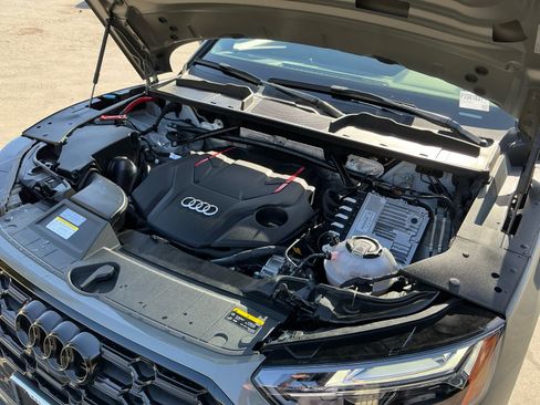 Used 2023 Audi SQ5 Premium Plus w/ Premium Plus Package AWD/4WD image 23