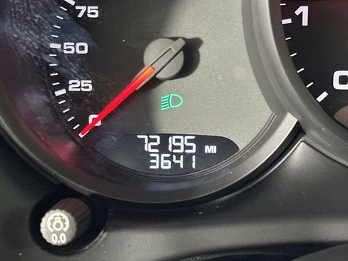 Used 2020 Porsche Macan image 15