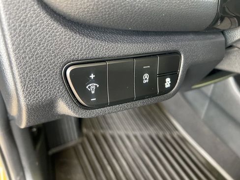 Used 2024 Kia Seltos S AWD/4WD image 52