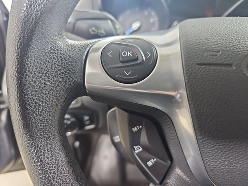 Used 2014 Ford Focus SE FWD image 21