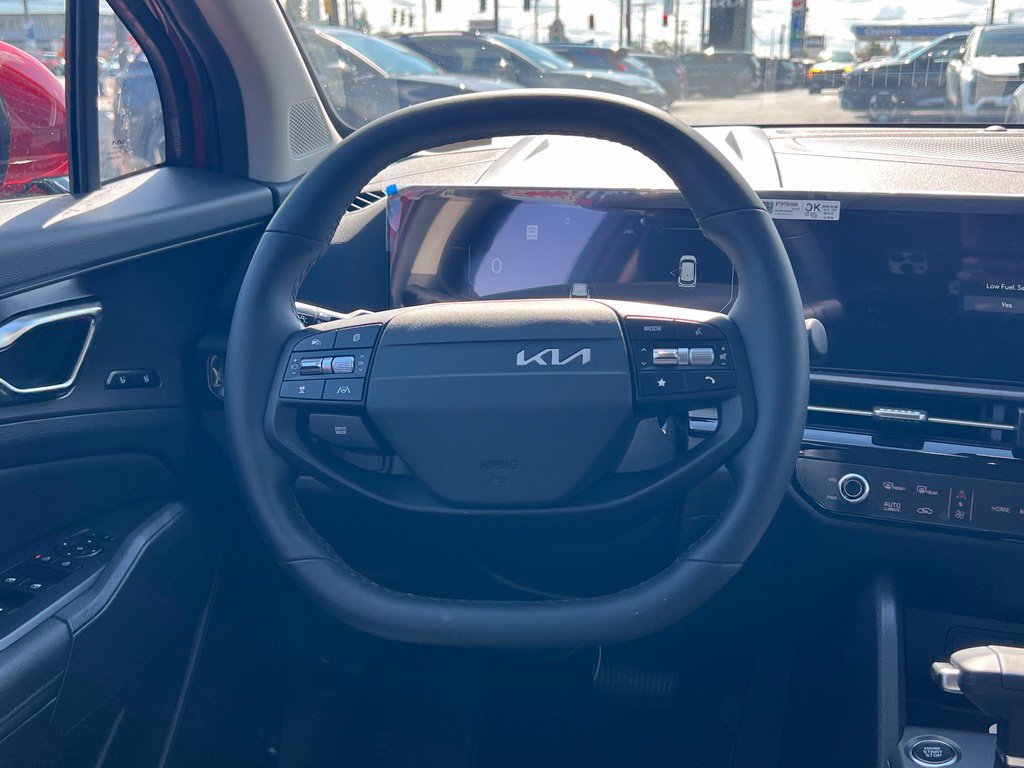 New 2026 Kia Sportage SX FWD image 16