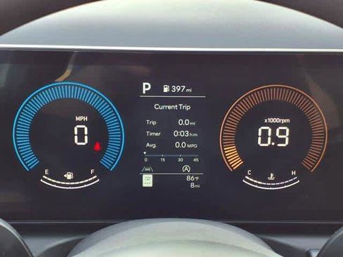 Certified 2025 Hyundai Tucson SE image 17