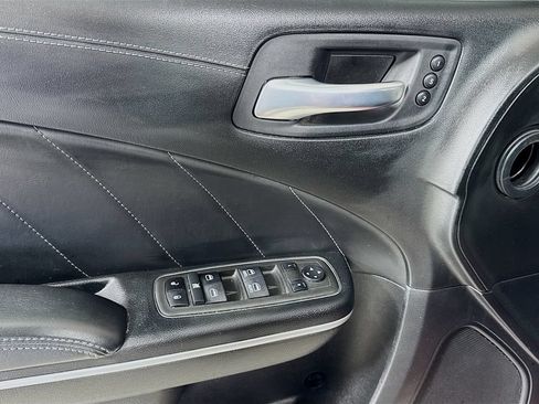 Used 2022 Dodge Charger Scat Pack RWD image 18