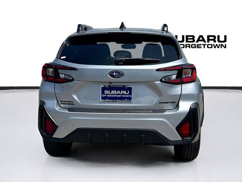 Used 2026 Subaru Crosstrek 2.5i Premium AWD/4WD image 6