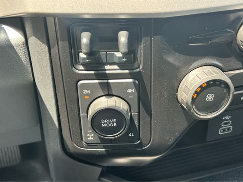 New 2026 Ford F250 XLT AWD/4WD image 36
