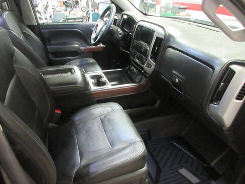 Used 2018 GMC Sierra 1500 SLT w/ SLT Premium Package image 8