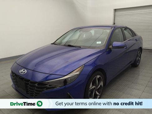 Used 2023 Hyundai Elantra Limited image 1