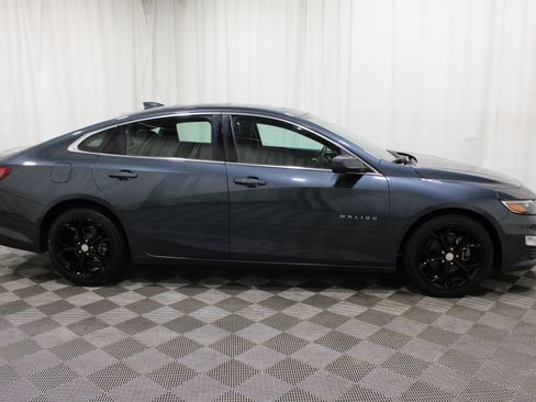 Used 2020 Chevrolet Malibu LT FWD image 30