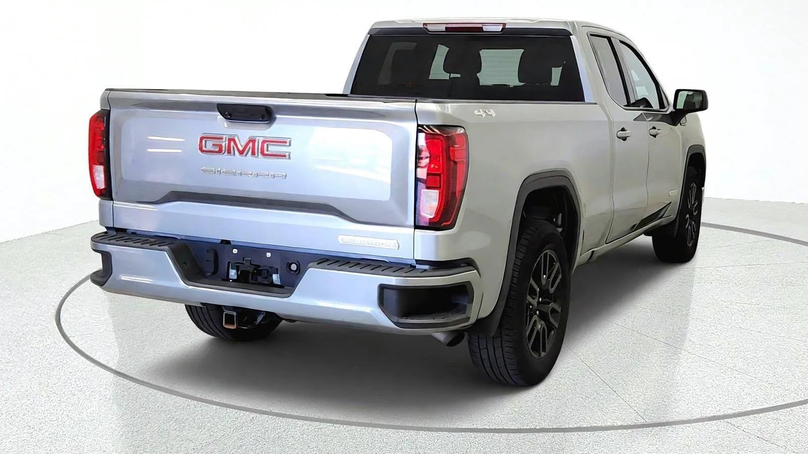 Used 2023 GMC Sierra 1500 Elevation AWD/4WD image 8