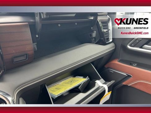 New 2026 GMC Sierra 3500 Denali Ultimate AWD/4WD image 30