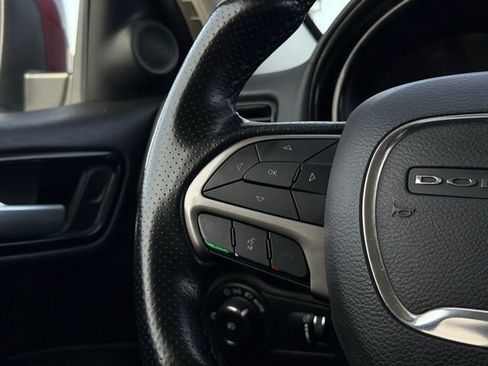 Used 2021 Dodge Durango SXT image 9