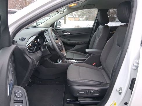 Used 2021 Buick Encore GX Select w/ Sport Touring Package image 11