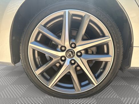 Used 2017 Lexus GS 350 F Sport RWD image 30