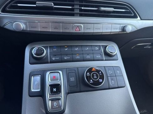 Used 2020 Hyundai Palisade SE image 19