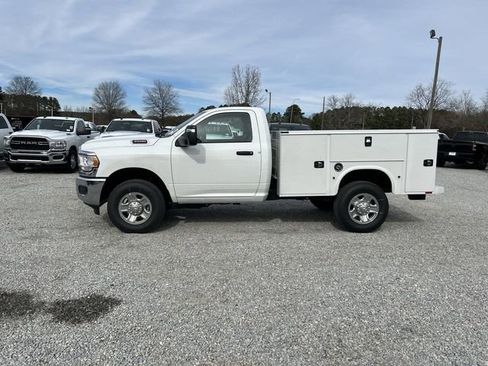New 2024 RAM 3500 Tradesman w/ Chrome Appearance Group image 2