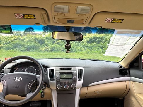 Used 2009 Hyundai Sonata GLS image 11