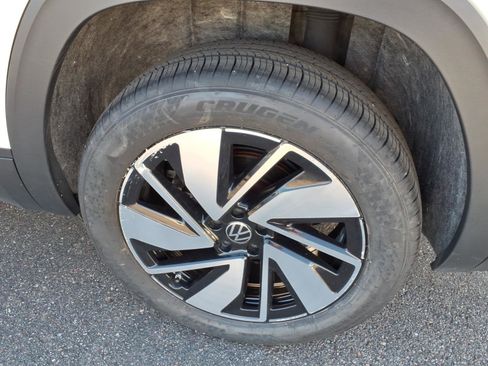 Used 2024 Volkswagen Atlas SEL Premium R-Line AWD/4WD image 14