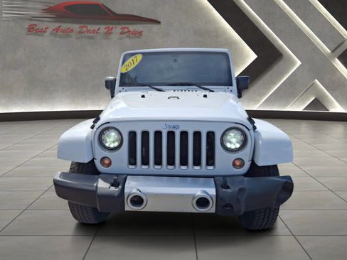 Used 2017 Jeep Wrangler Unlimited Sahara w/ Dual Top Group image 3