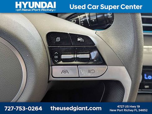 Used 2024 Hyundai Elantra SEL FWD image 26