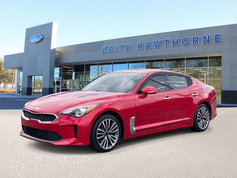 Used 2019 Kia Stinger image 3