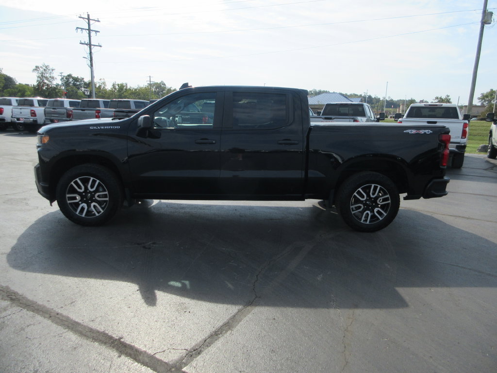 Certified 2020 Chevrolet Silverado 1500 Custom w/ Custom Value Package AWD/4WD image 9