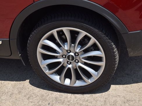 Used 2017 Lincoln MKC Reserve FWD image 12