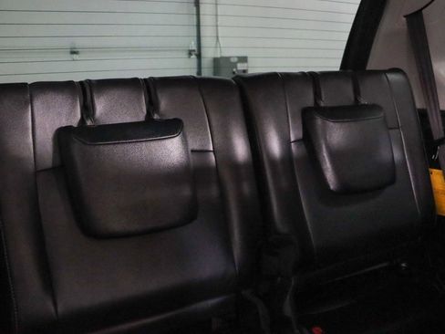 Used 2022 Toyota 4Runner Limited AWD/4WD image 30