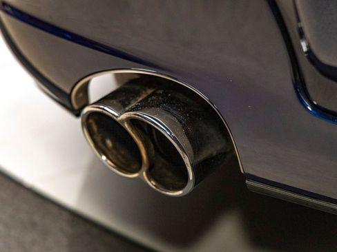 Used 2002 Porsche 911 Turbo image 38