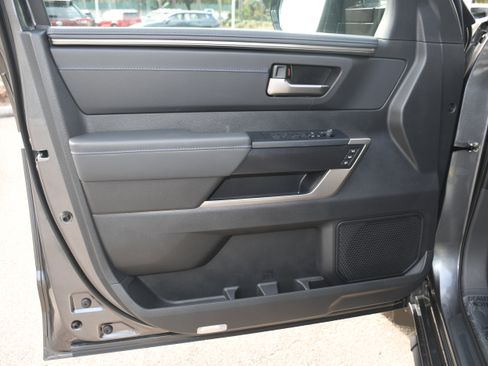 New 2026 Toyota Tundra Platinum image 5