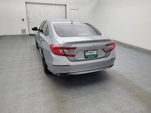 Used 2019 Honda Accord Sport image 6