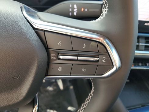 New 2026 Chevrolet Equinox EV LT image 29