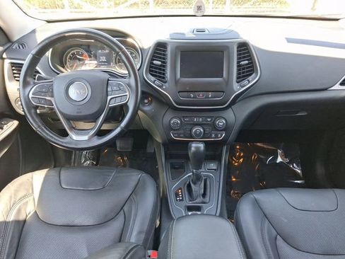 Used 2021 Jeep Cherokee Latitude Lux image 7