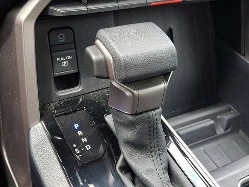 Used 2024 Toyota Tundra SR5 AWD/4WD image 14