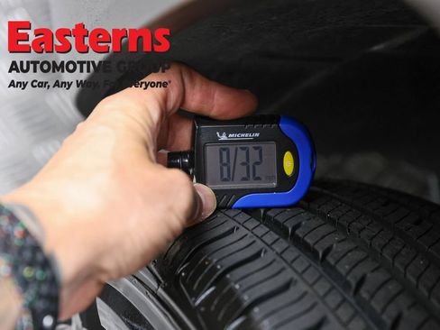 Used 2021 Jeep Renegade Latitude AWD/4WD image 28