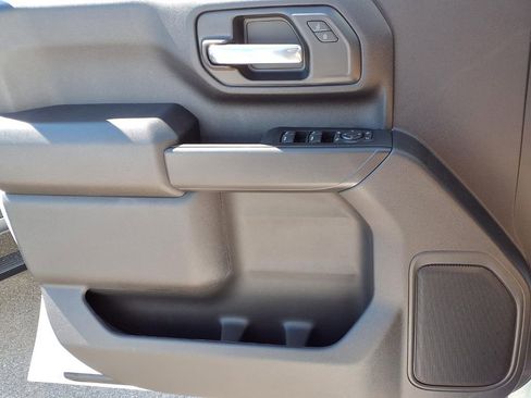 New 2026 Chevrolet Silverado 2500 Custom w/ Custom Convenience Package image 24