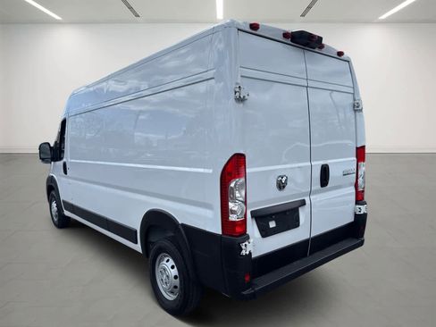 Used 2023 RAM ProMaster 2500 FWD image 4